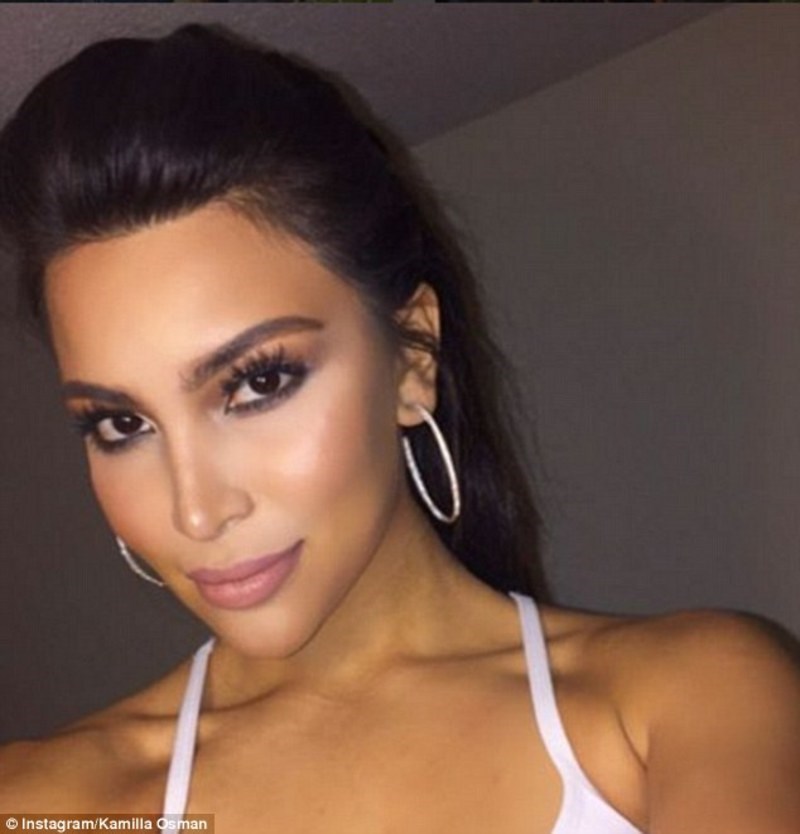 Kim Kardashian εσύ; Η Καναδή blogger που είναι ολόιδια με την διάσημη περσόνα