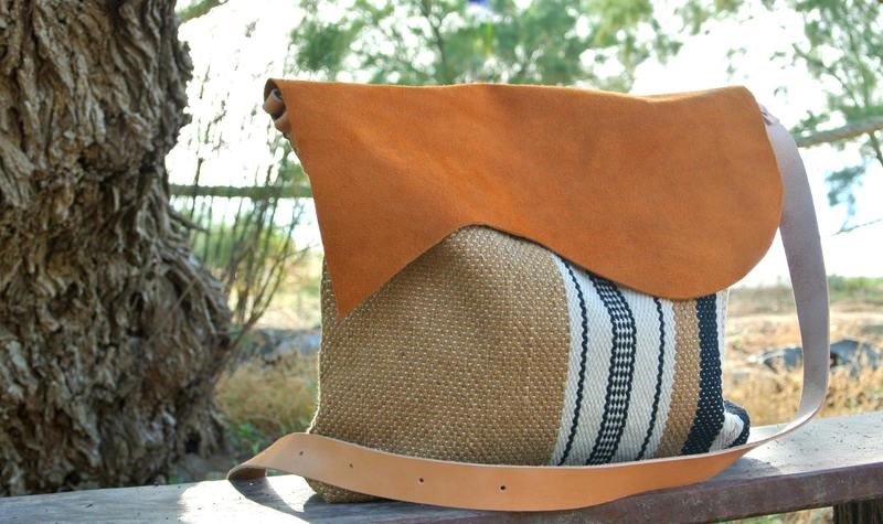 Loom Handmade: Η Αντωνία Σταθάκη έκανε την κουρελού μόδα και τις τσάντες στον αργαλειό hot item
