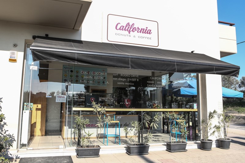 California Donuts: Δεν θα τα χορταίνεις