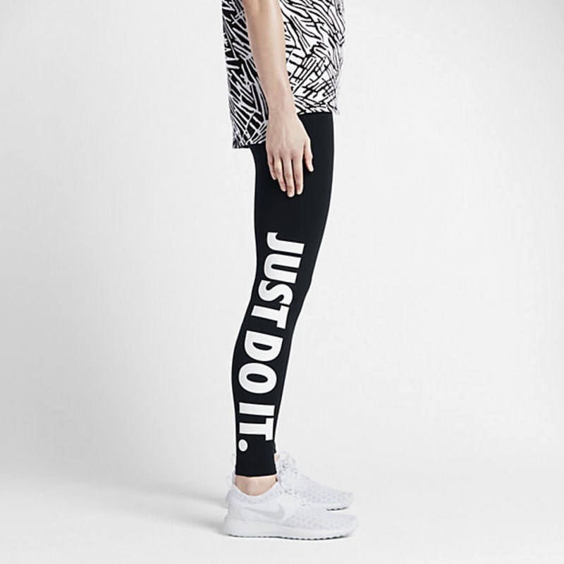 Έχεις δει τη νέα συλλογή Black & White της Nike;