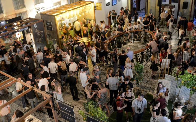 Όταν τα καλύτερα μπαρ της Αθήνας μοιράζονται για 10 ολόκληρες ημέρες την ίδια στέγη