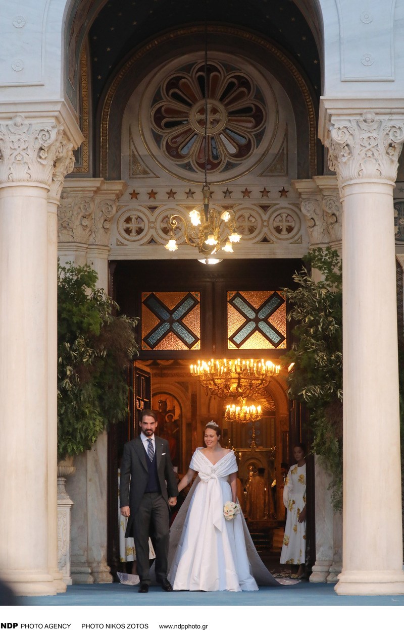 H νύφη αγαπούσε τα Chanel: Η εμμονή της Νίνα Φλορ με τα ρούχα του οίκου ήταν διάχυτη στον γάμο της