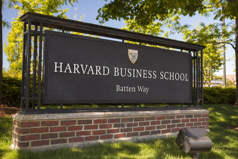 Το Harvard «φλέγεται»: Αγνόησε καταγγελίες περί σεξουαλικής παρενόχλησης