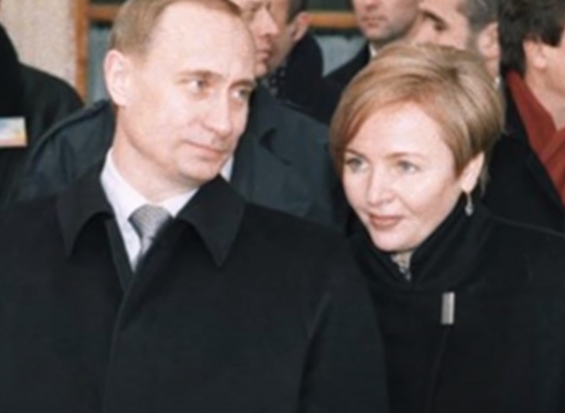 Μαρία Ιβάνοβνα - Γιεκατερίνα - Λουίζα: Ποιες είναι οι τρεις κόρες του Βλάντιμιρ Πούτιν;